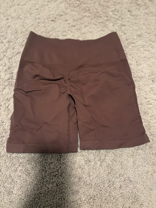 Invisible scrunch butt biker shorts Brown - Image 2