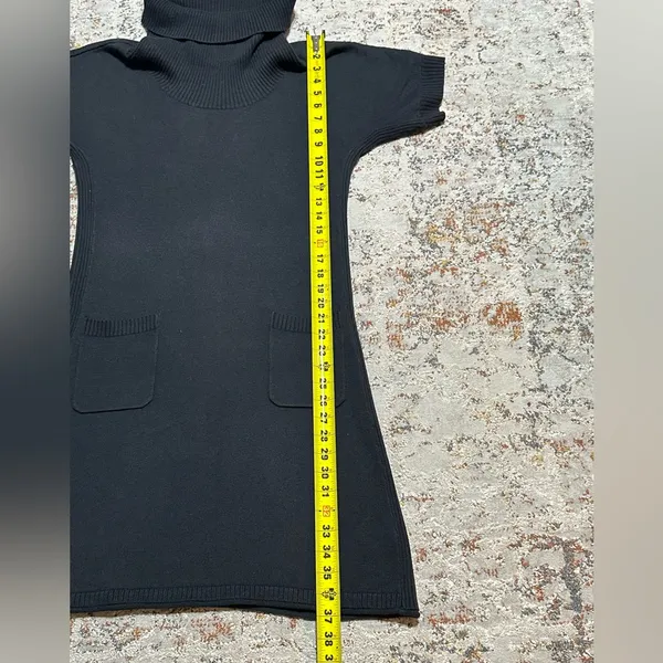 ATHLETA Cowl neck sweater dress with pockets size Small black - Image 9