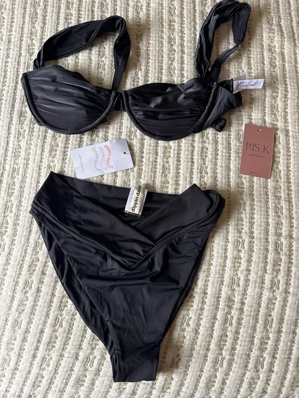 Dippin Daisy’s Swimwear Set - Image 2