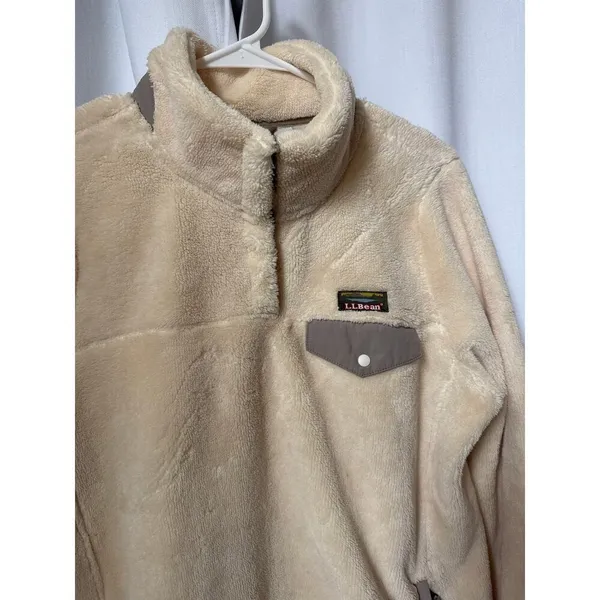 L.L.Bean Hi-Pile Fleece Pullover cream and gray size large - Image 10