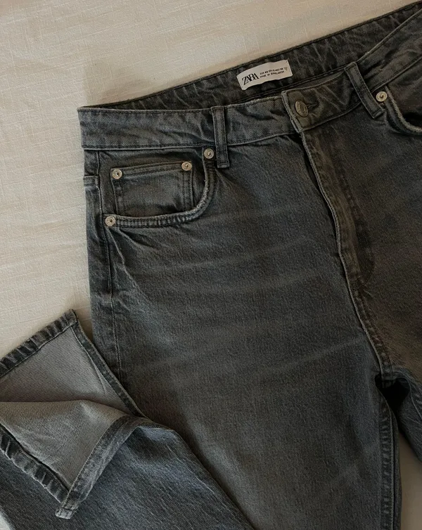 Zara Jeans - Image 4