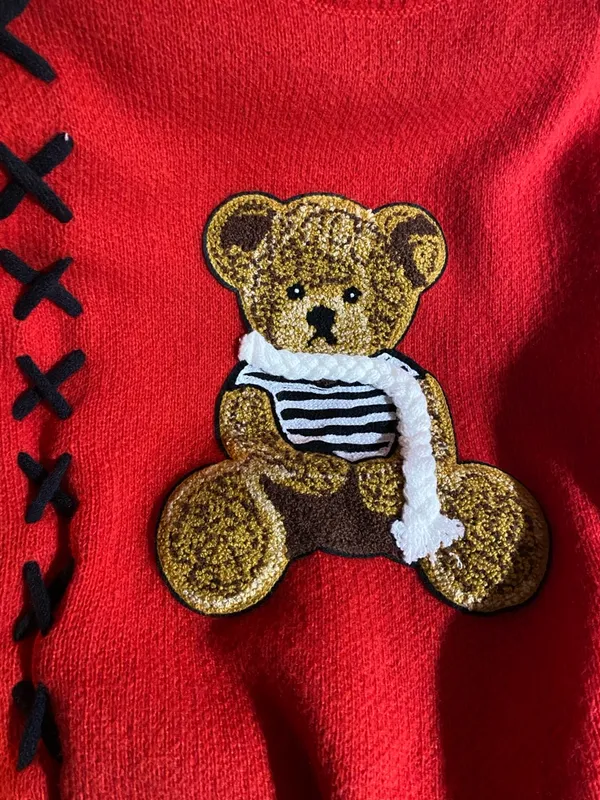 BNWT Red Teddy Bear Patch Knit Embroidered Sweater Medium - Image 2