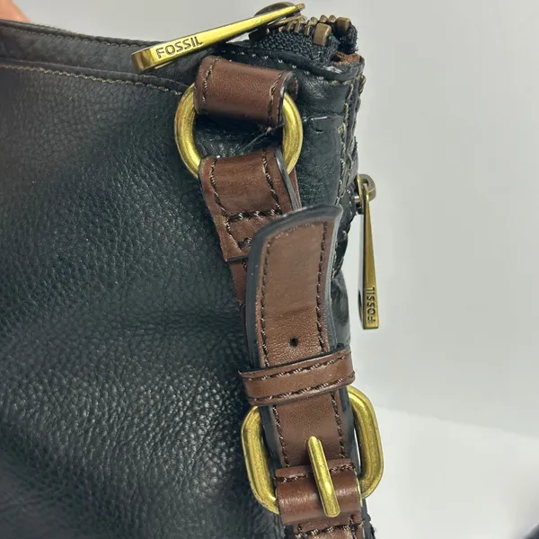 Fossil Vintage Black Leather Crossbody Bag Brown Trim Brass Key Y2K - Image 11