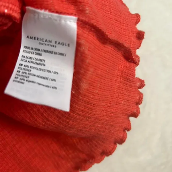 American Eagle coral tie front crop‎ top Size M - Image 3