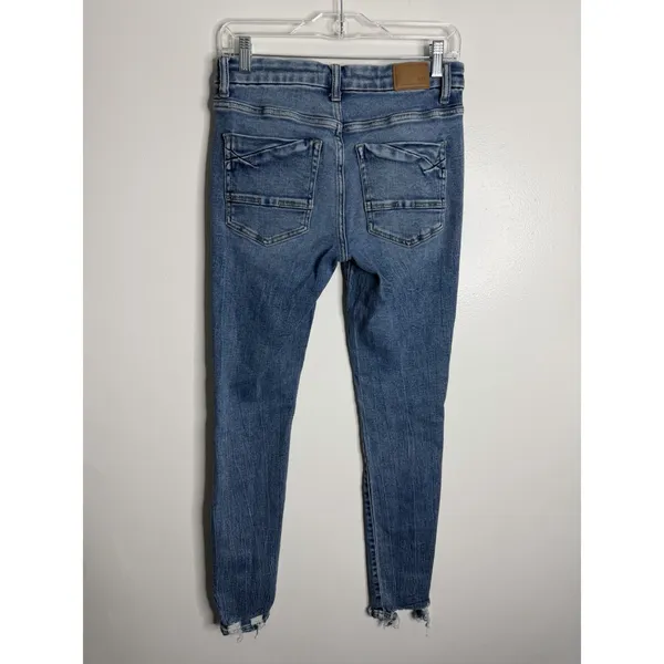 Buckle BKE Payton Skinny Stretch Jean Mid Rise‎ 26x30 Casual Modern Distressed - Image 3