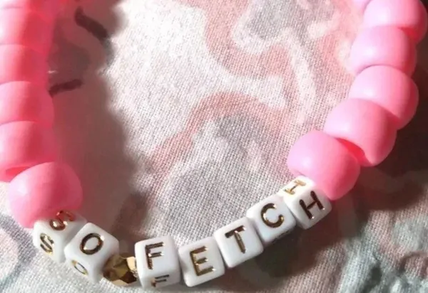 ✨B1G1 1/2 OFF✨ Mean girls bracelet - Image 2