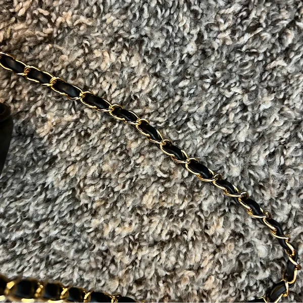 Daniella Bag Vintage Black Vegan Leather‎ Quilted Crossbody Chain Purse - Image 12