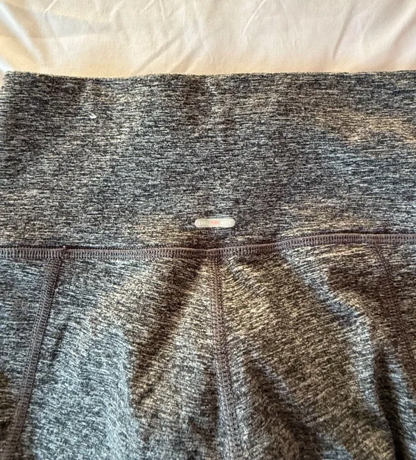 Offline Heather Grey The Hugger High Waisted Legging Size Small - Image 4