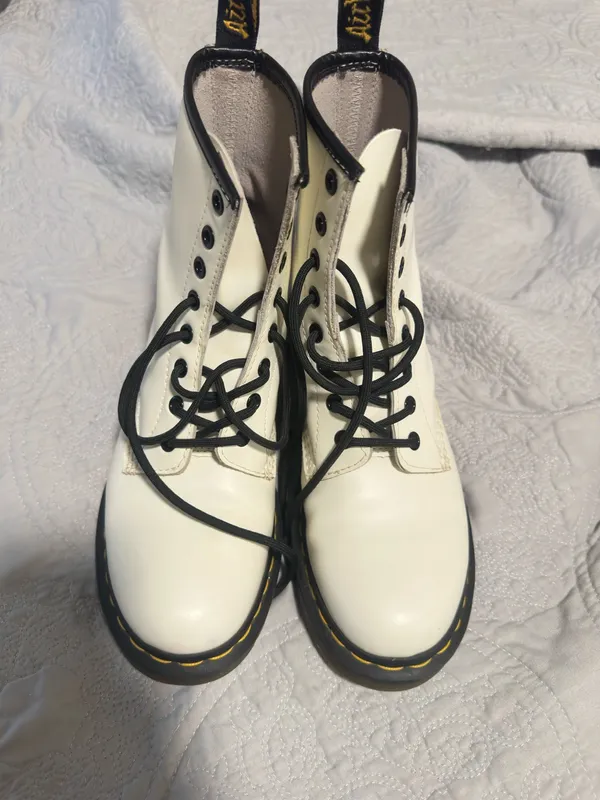 1460 Dr. Martens Lace-Up Boots Leather White Smooth 8 Women’s - Image 2