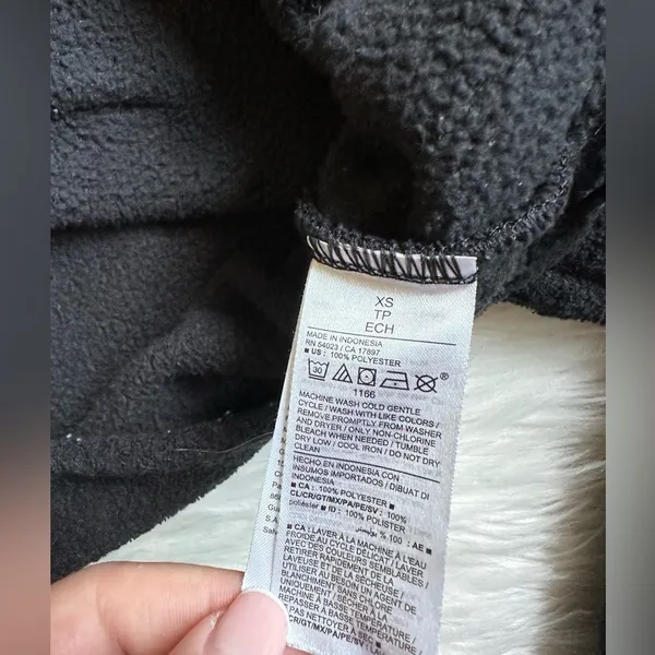 Old Navy Textured cropped half zip pullover - Image 6