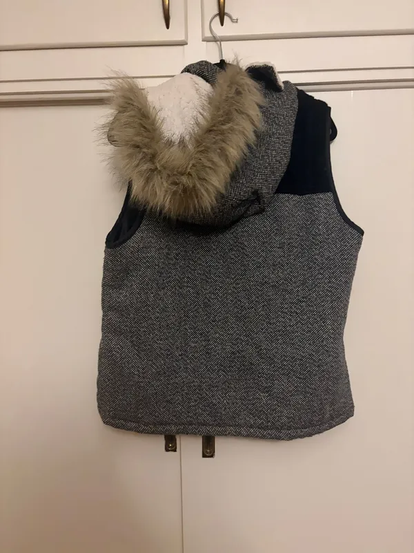 Natural Reflections Vest - Image 2