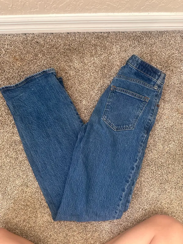 American Eagle Curve Love High Rise 90s Relaxed Jean - Image 5