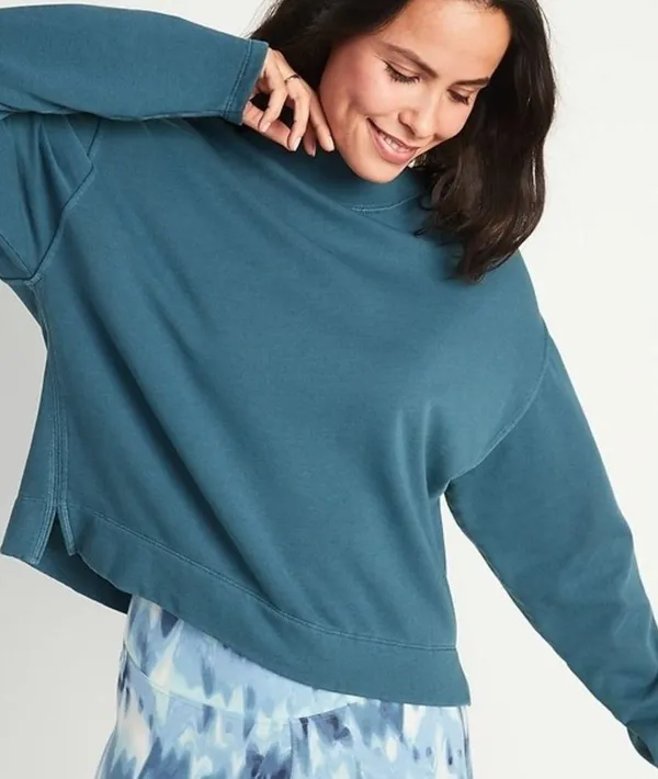 Old Navy Oversized Garment-Dyed Mock-Neck Sweatshirt - Image 2