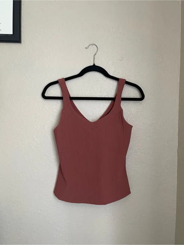 Beyond Yoga Impulse Ribbed Classic Tank Size Small Terracotta Rust V Neckline - Image 2