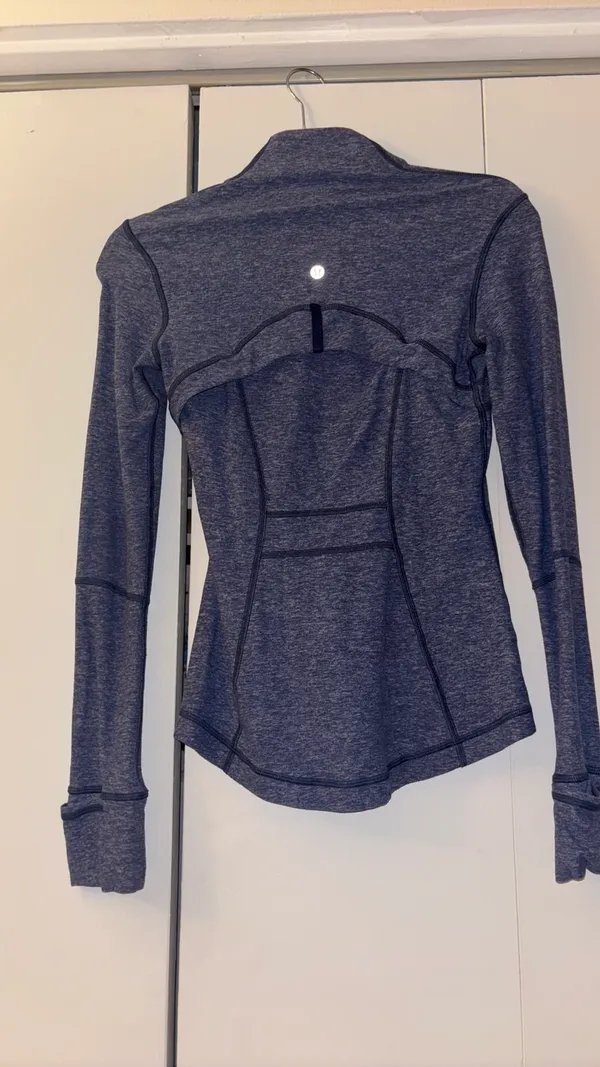 Lululemon Align Long Sleeve - Image 2