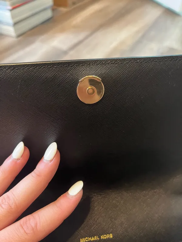 Michael Kors Black Crossbody Bag - Image 9