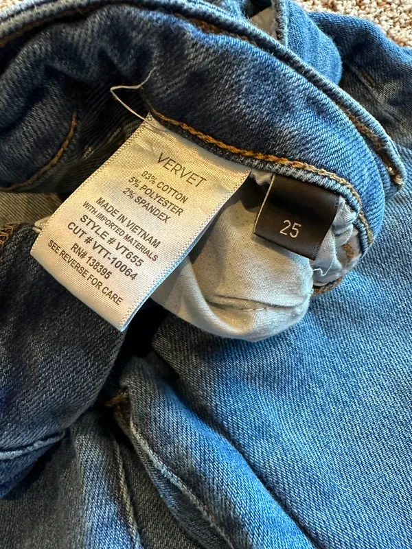 Vervet Jeans - Image 3