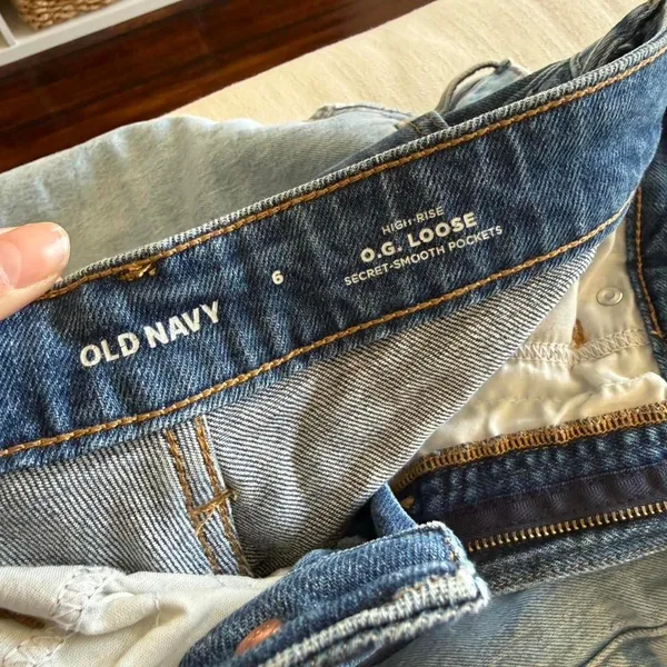 Old-navy Women's Blue and Black Jeans - Image 4