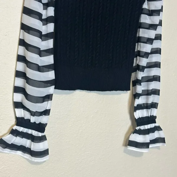 Anthropologie MAEVE‎ Contrast Sleeve Cable Knit Sweater Black White Stripe Size XXS - Image 4
