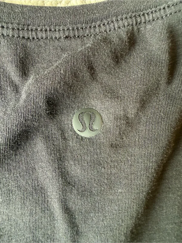 Women's Long Sleeve LuLulemon VSLR Crew Shirt‎ Size 2 - Image 4