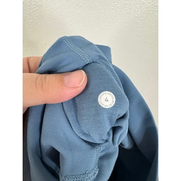 Lululemon Align High-Rise Short 6" Blue Yoga Biker Shorts Size 4 W7BT3S - Image 4