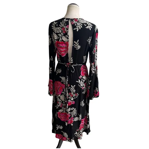 Billabong Women's Floral Whispers Wrap Dress Size Med Black Multi Bell Sleeves - Image 4