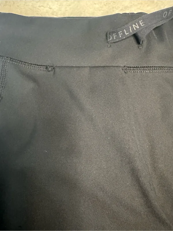 Aerie OFFLINE Black Athletic Shorts Size Medium - Image 4