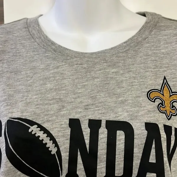 NFL New Orleans Sunday Football Women’s Short Sleeve Heather Gray T-Shirt-Large - Image 6