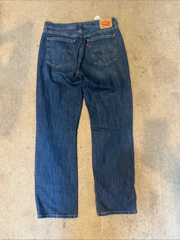Levi’s Low Pro Straight 100% Cotton Distressed Medium Wash Jeans Size 29 - Image 3