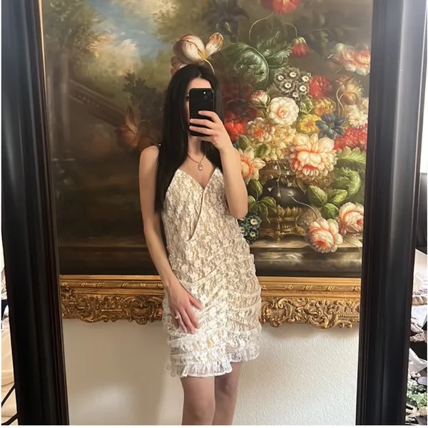 Lulus White Dress Size L - Image 4