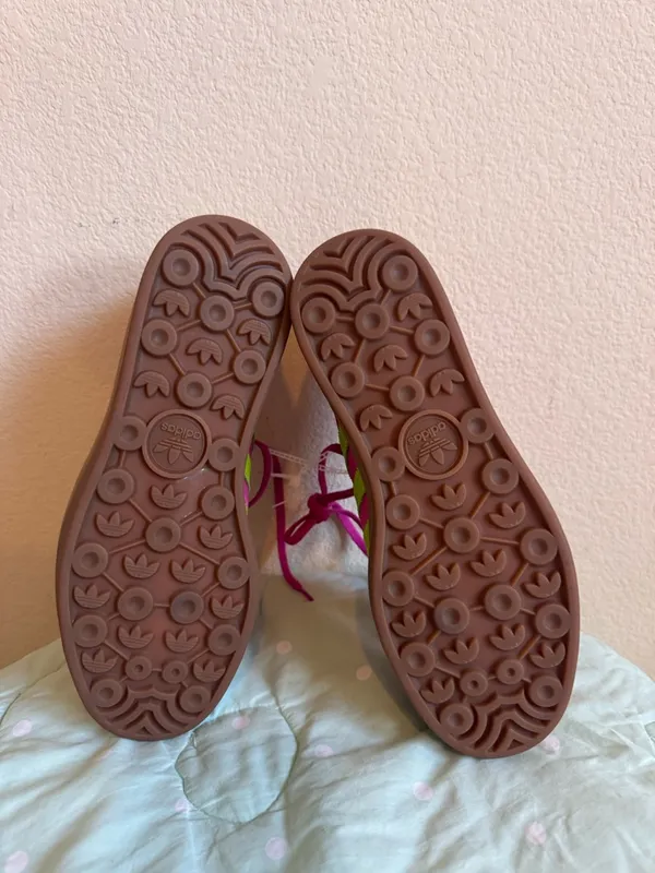 NWT Adidas Gazelle Bold W Hot Pink Suede Sneakers Size 7 - Image 9