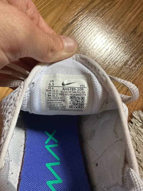 Air Max 270 Shoes - Image 5