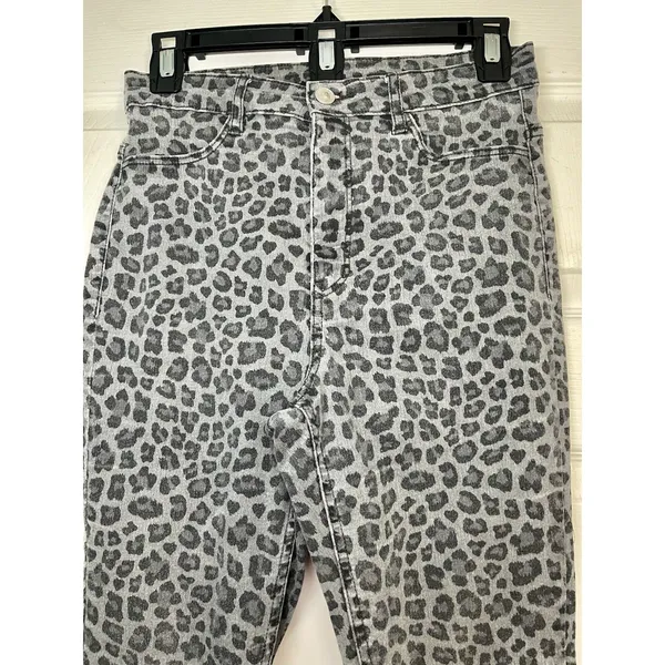 H&M Grey Leopard Animal Print Super Skinny Denim Jeans Raw Hem S - Image 4