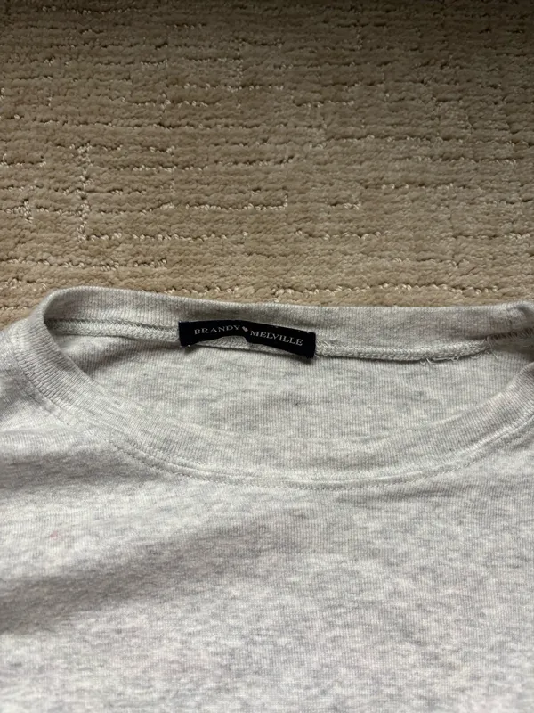 Brandy Melville Long Sleeve Top - Image 2