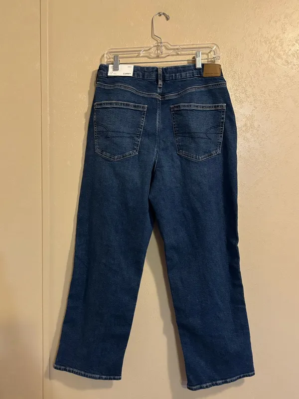NWT American Eagle Curvy Straight Stretch jeans sz 12 Short - Image 2