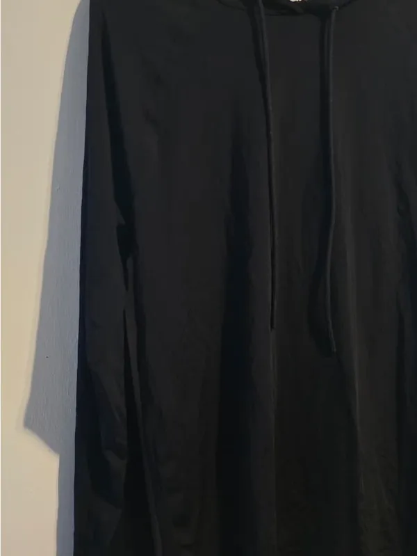 ALO Yoga Black Long Sleeve Hoodie Pullover - Image 3