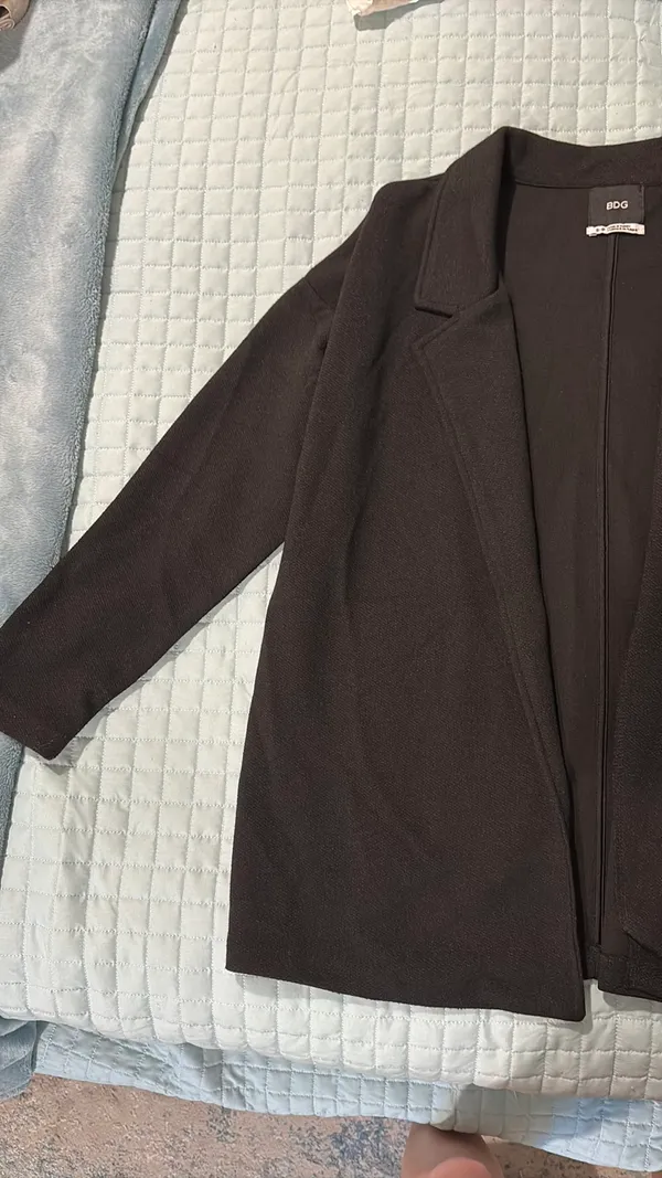 BDG Urban Outfitters Black Blazer - Image 2