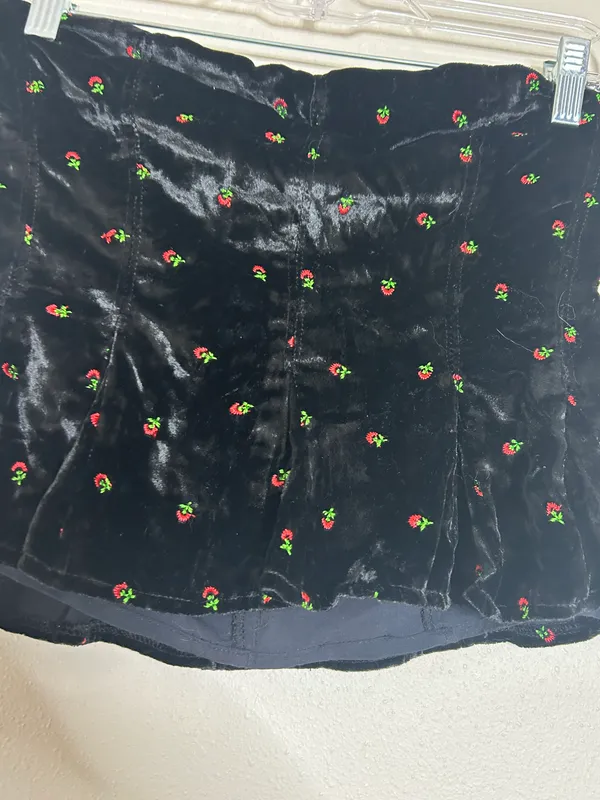 Black Velvet Tube Top - Image 3