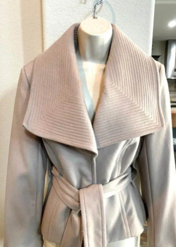 Renuar NWOT warm and classy Collection winter coat. Sz 8 - Image 2
