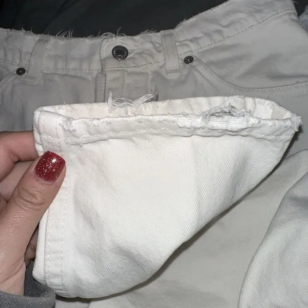 Vintage Levis 912 Slim Fit Tapered Leg Jeans White Orange Tab 11 Short Raw Waist - Image 10