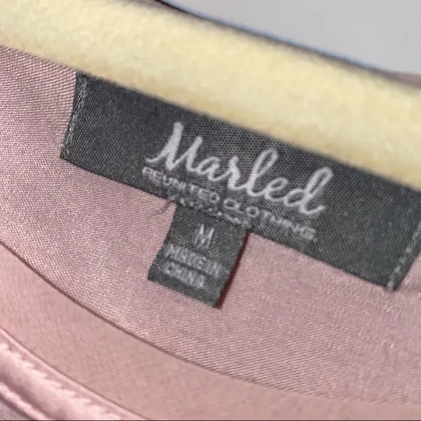 Marled pink flowy top Size M - Image 4