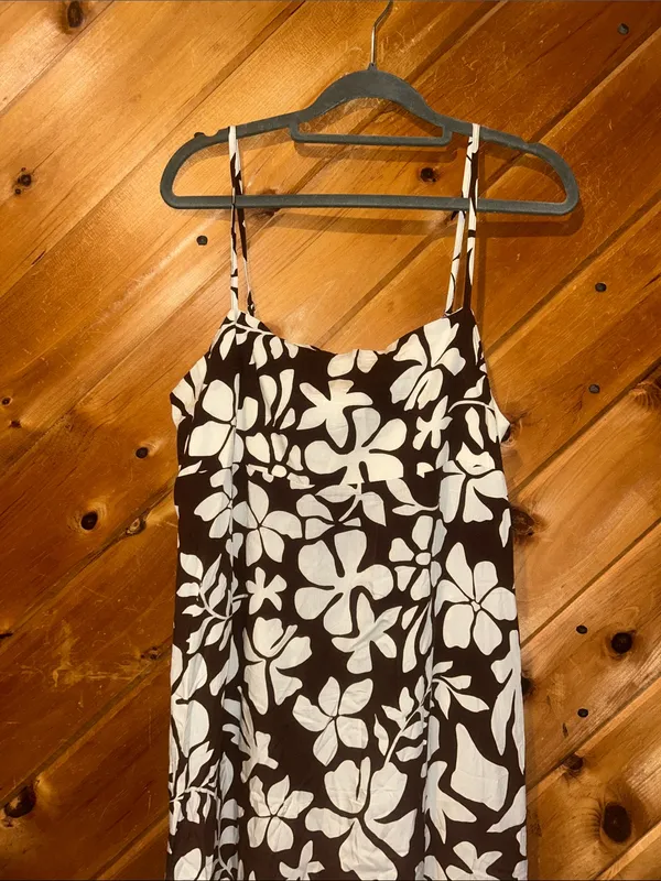 Paper Heart Brown and White Tropical Floral Print Tiered Maxi Dress NWT - Image 4