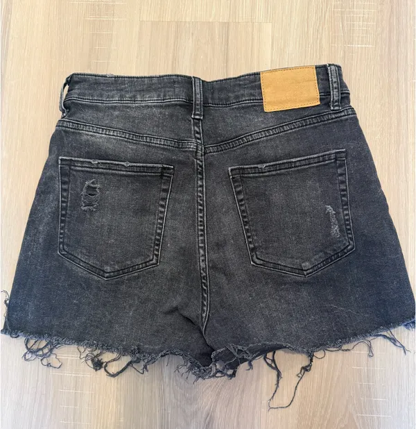 H&M Jean Shorts - Image 2