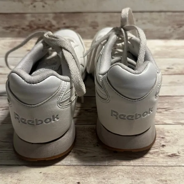 Reebok Classic Leather Sneakers Women's Size 7 White Shoes Trainers Lace-Up - Image 2