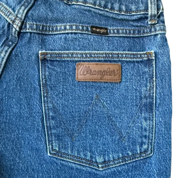 Wrangler High-Rise Denim Cutoff Shorts, Medium Wash, Women's Size 27 - Image 3