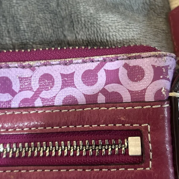 Coach Signature‎ Pink Gramercy Op Art Messenger Crossbody Purse - Image 8