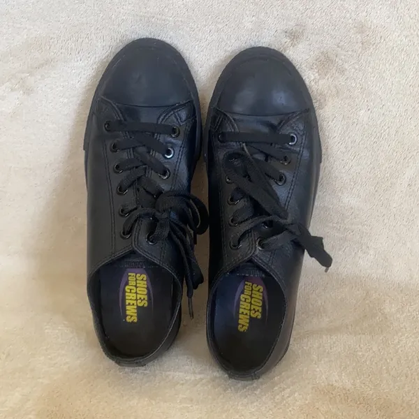 EUC Women’s Shoes For Crews “Delray” - Image 2