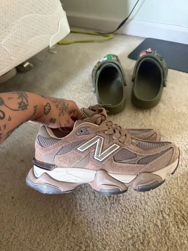 New Balance Sneakers - Image 2