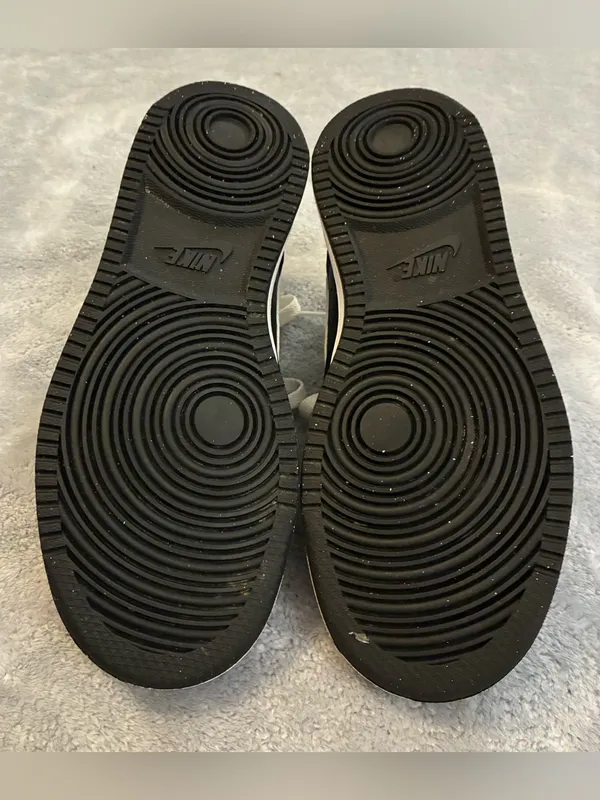 Women’s Nike Low-Top Sneakers - Black and White Leather Size 6 - Image 9