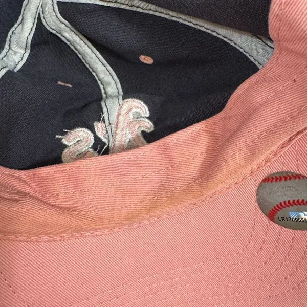 '47 Brand Women's Oakland A's Las Vegas Athletics Gray Pink MLB Baseball Cap - Image 6